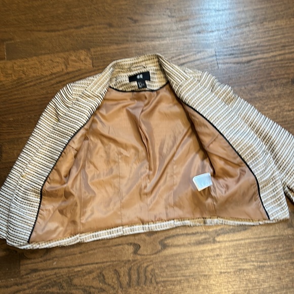 H&M Cropped Jacket - Picture 5 of 13